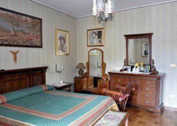 Camera da letto - Casa indipendente corso Giuseppe Garibaldi, 379, Senise - foto 16