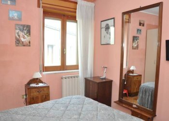 Camera da letto - Casa indipendente corso Giuseppe Garibaldi, 379, Senise - foto 18