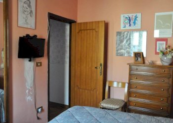 Camera da letto - Casa indipendente corso Giuseppe Garibaldi, 379, Senise - foto 19