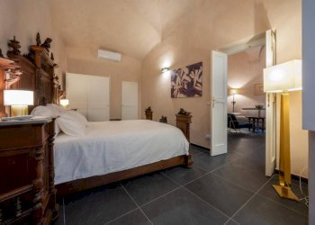 Camera da letto - Bilocale via Luccoli, Genova - foto 4