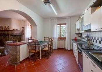 Cucina - Villa via Sasso, Saludecio - foto 18
