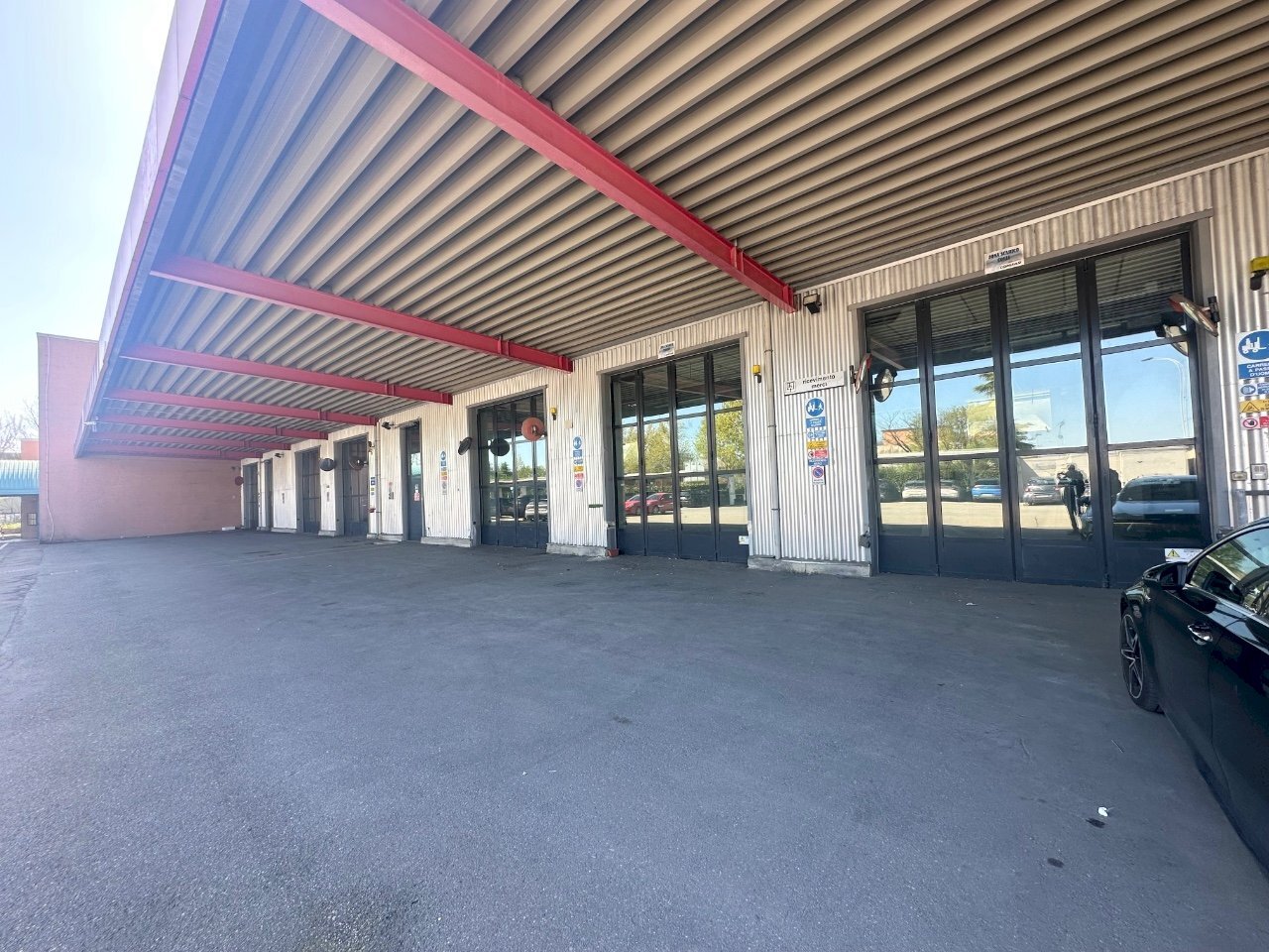 Capannone Casalecchio di Reno - foto 1