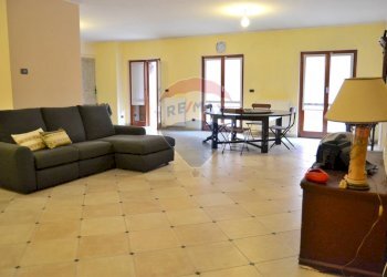 Three-room apartment via carlo marre', 6 
 Borzonasca, Borzonasca - photo 1