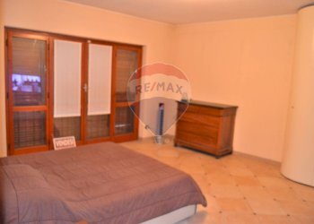 Three-room apartment via carlo marre', 6 
 Borzonasca, Borzonasca - photo 8