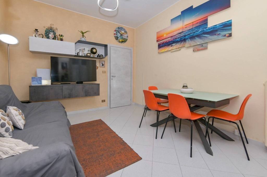 Three-room apartment Torino - photo 1