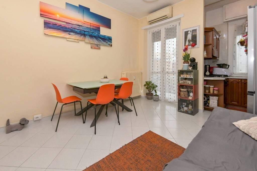 Three-room apartment Torino - photo 2