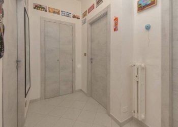 Three-room apartment Torino - photo 16