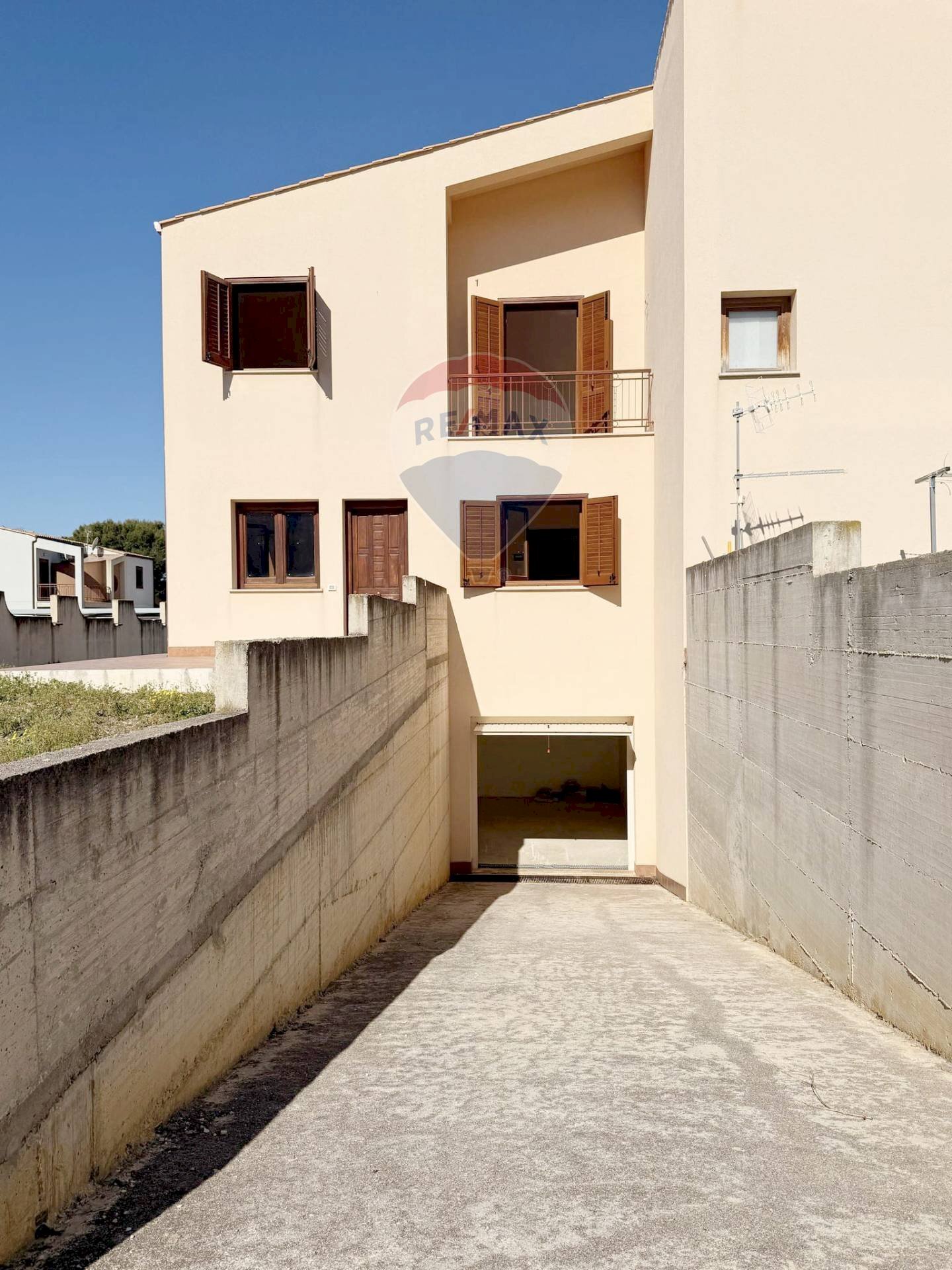 Semi-detached Villa Via Pier Santi Mattarella, Erice - photo 3