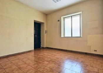 Stanza non arredata - Ufficio via Leinì, 26, Torino - foto 8