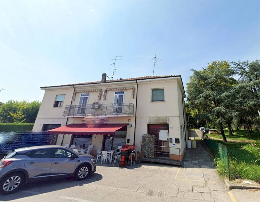 Facciata - Negozio Ferrara - foto 1