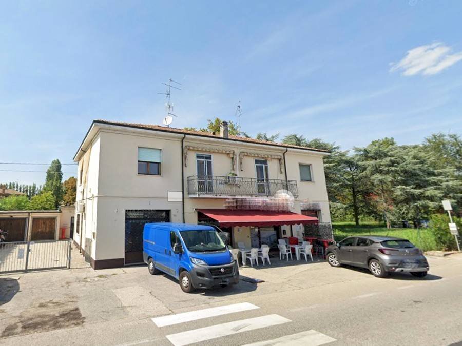 Facciata - Negozio Ferrara - foto 2