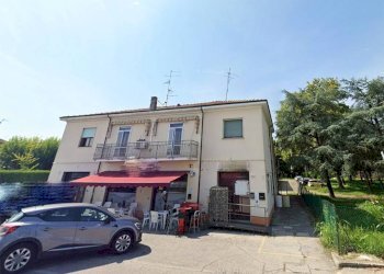 Facciata - Negozio Ferrara - foto 1