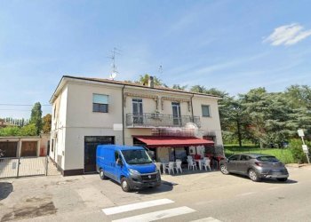 Facciata - Negozio Ferrara - foto 2