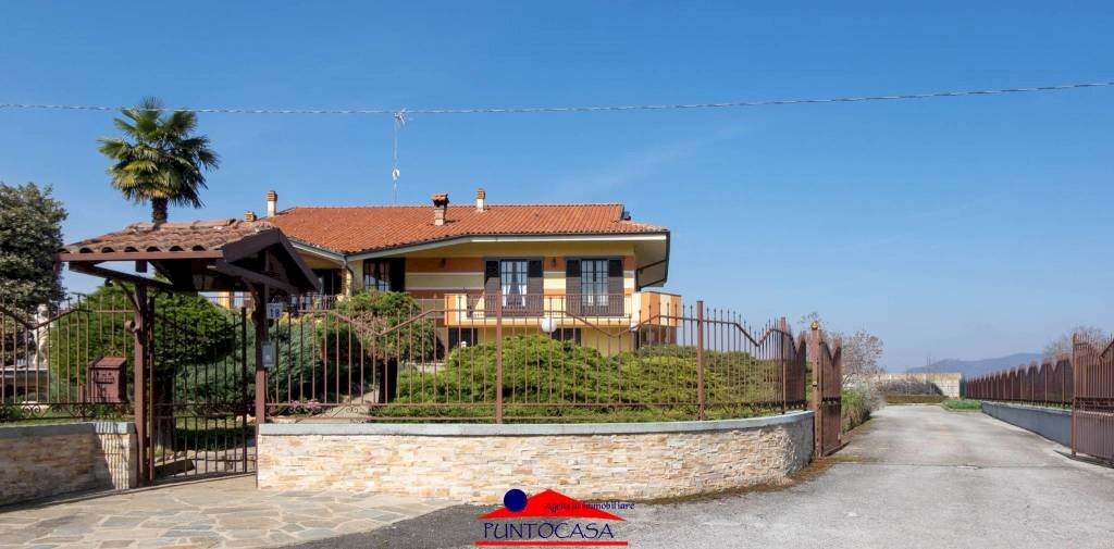 Facciata - Villa via Villata, 18, hamlet Roata Rossi, Cuneo - photo 2