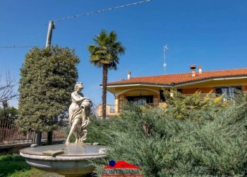 Giardino - Villa via Villata, 18, frazione Roata Rossi, Cuneo - foto 5