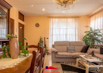 Salone - Villa via Villata, 18, frazione Roata Rossi, Cuneo - foto 8