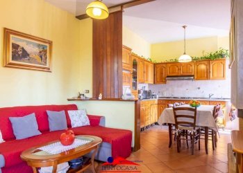 Salone - Villa via Villata, 18, frazione Roata Rossi, Cuneo - foto 12