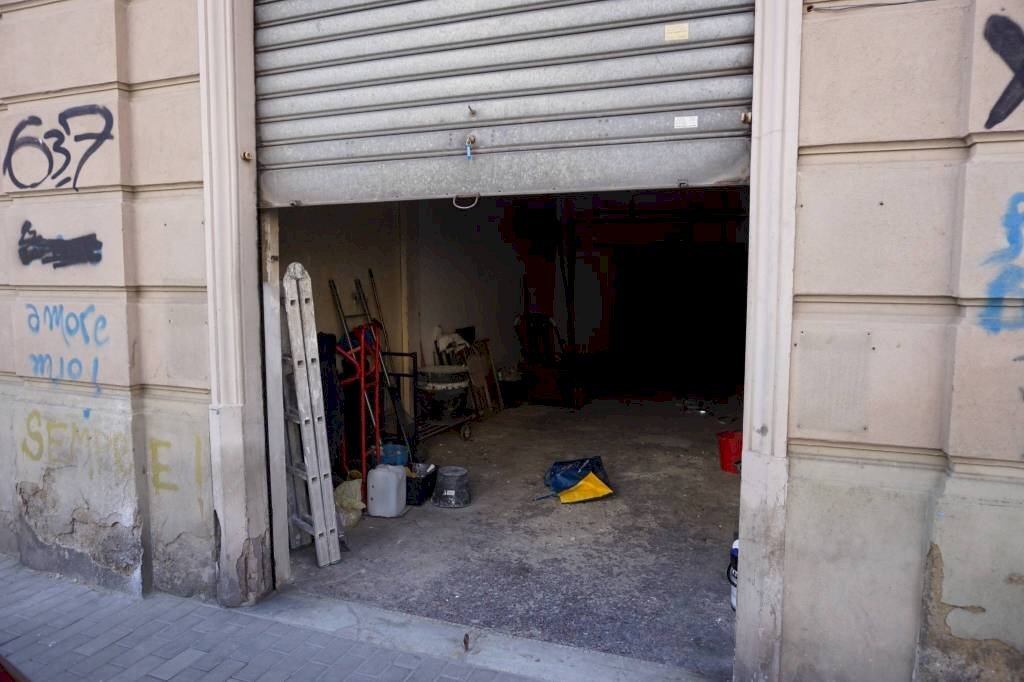 Box auto - Box piazza Treponti, 16r, Genova (zona Sampierdarena) - foto 1