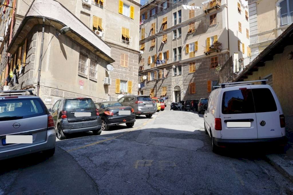 Zona - Bilocale via Curro', 10, Genova (zona Sampierdarena) - foto 2