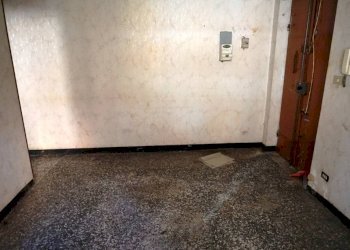 Stanza non arredata - Bilocale via Curro', 10, Genova (zona Sampierdarena) - foto 4