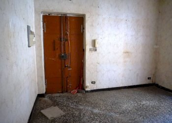 Ingresso - Bilocale via Curro', 10, Genova (zona Sampierdarena) - foto 5