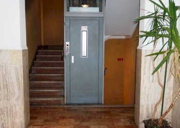 Interno palazzo - Bilocale via Curro', 10, Genova (zona Sampierdarena) - foto 14