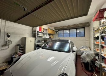 Box auto - Box viale Villa Gavotti, 61, Genova (zona Pegli) - foto 1