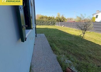 Giardino - Villa a Schiera via ROMA, 31, Massanzago - foto 4