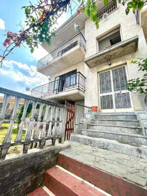 Facciata - Casa indipendente Niella Tanaro - foto 1