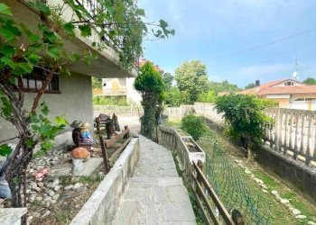 Giardino - Casa indipendente Niella Tanaro - foto 5