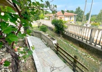 Giardino - Casa indipendente Niella Tanaro - foto 6