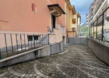 Facciata - Appartamento in Villa Corso Buenos Aires, Chiavari - foto 19