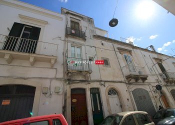 Trilocale Vico I Paolotti, Martina Franca - foto 1