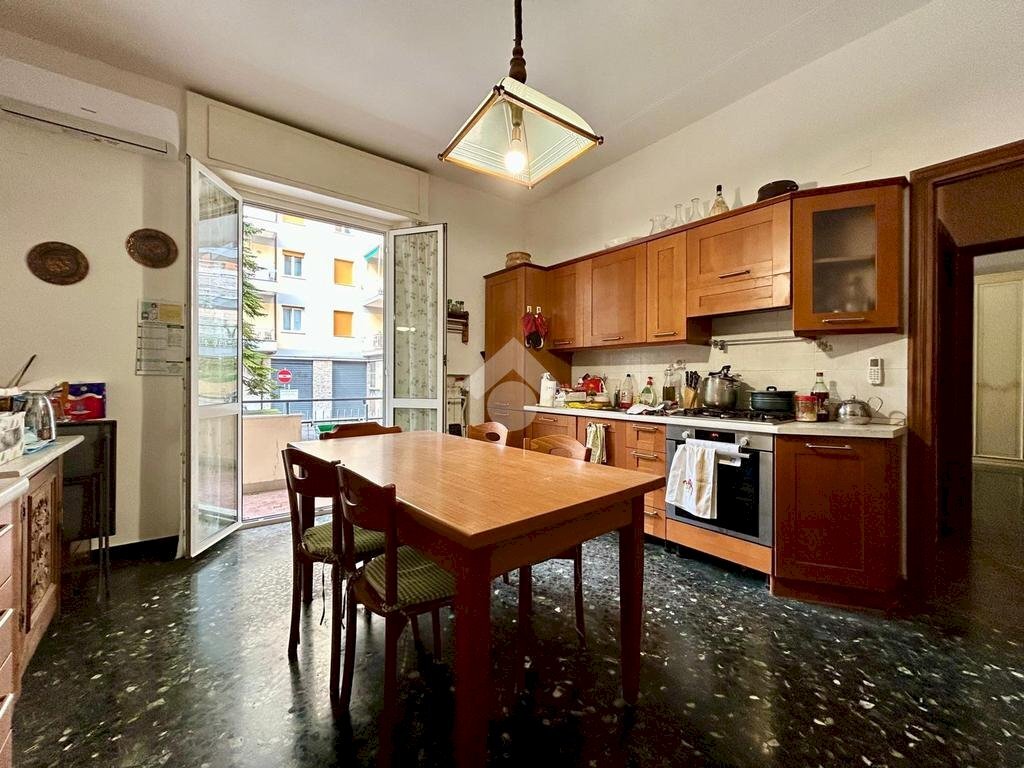 Appartamento Via Giovanni Guglielmo Longo, Genova (zona Pegli) - foto 3