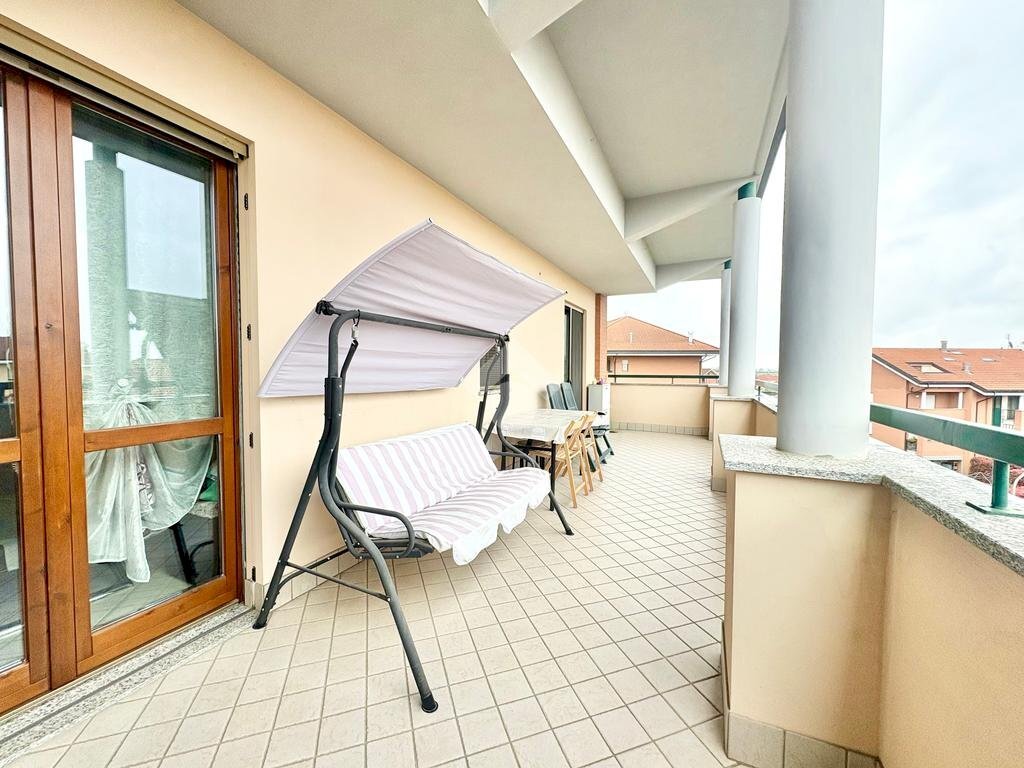 Three-room apartment Via Pirandello, La Loggia - photo 2