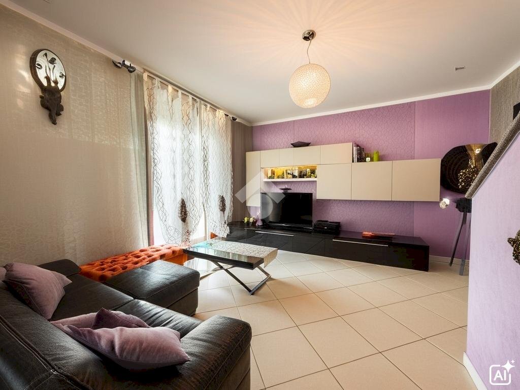 Three-room apartment Via Pirandello, La Loggia - photo 1