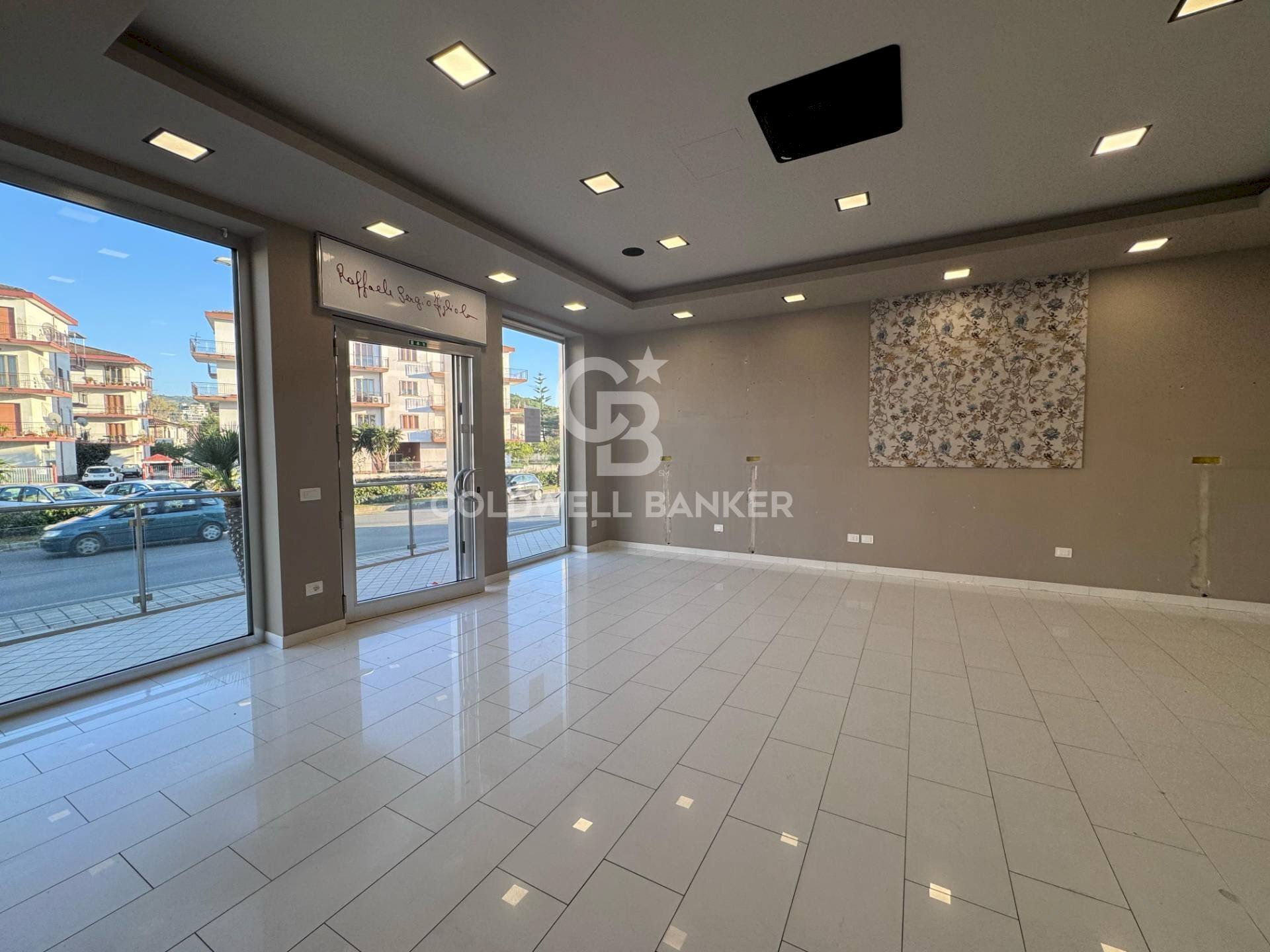 Locale Commerciale Via Salvo D'acquisto, Agropoli - foto 3