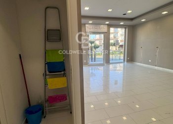 Locale Commerciale Via Salvo D'acquisto, Agropoli - foto 10