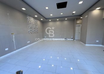 Locale Commerciale Via Salvo D'acquisto, Agropoli - foto 16