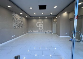 Locale Commerciale Via Salvo D'acquisto, Agropoli - foto 17