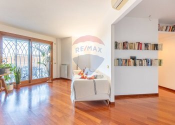 Four-room apartment Via Robert Musil, Roma (neighborhood Talenti) - photo 4