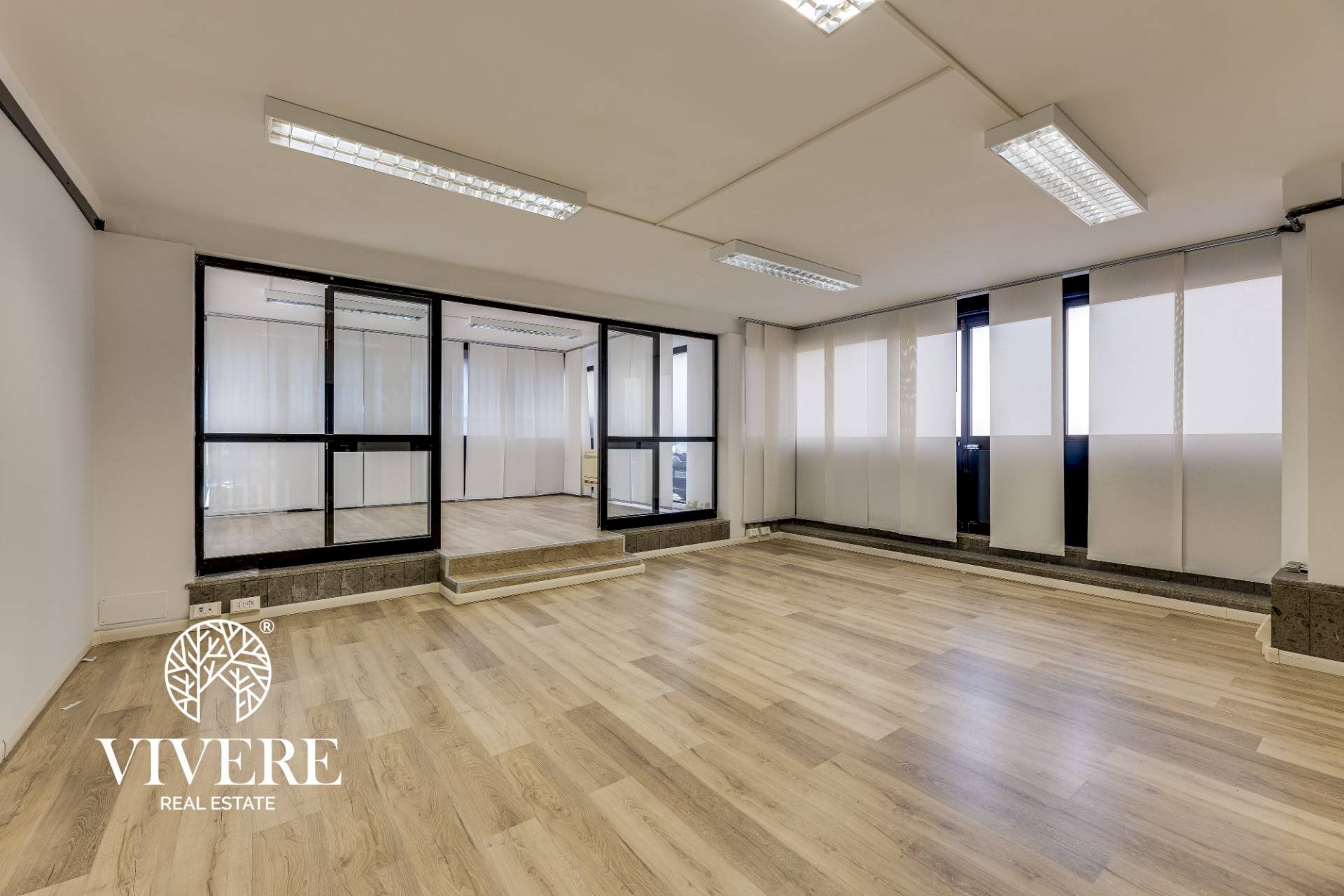 Office Via Baldassarre Castiglione, Roma (neighborhood Montagnola) - photo 2