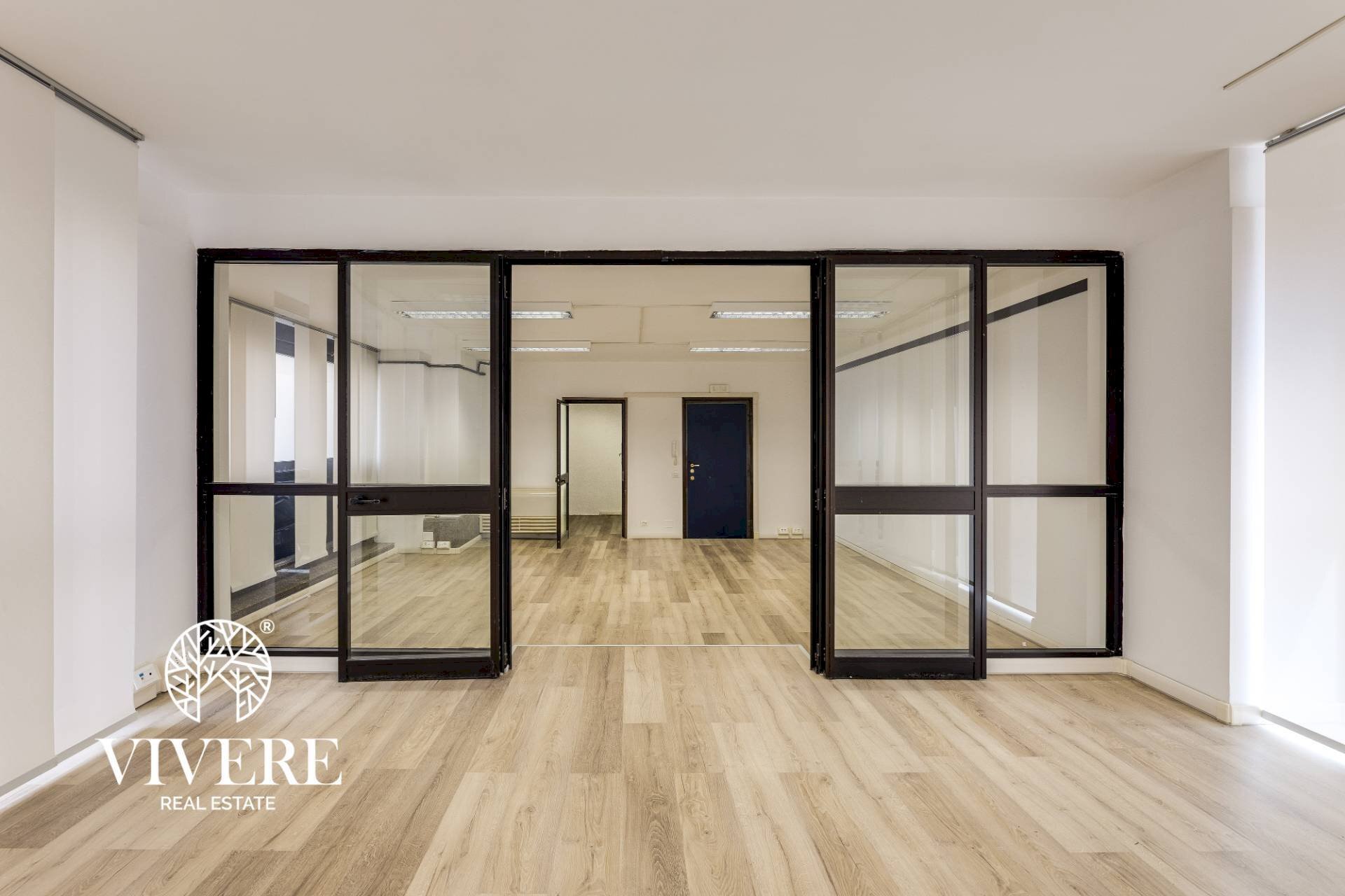 Office Via Baldassarre Castiglione, Roma (neighborhood Montagnola) - photo 3