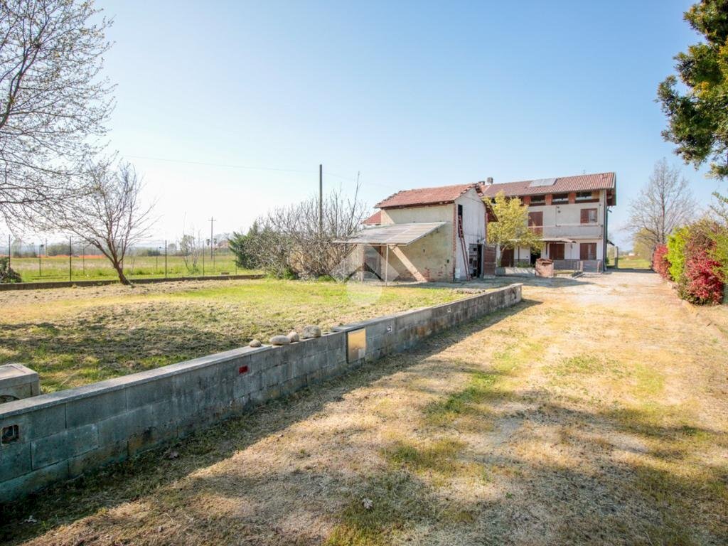 Casa indipendente Strada paradiso, Rivarolo Canavese - foto 2