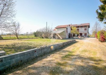 Casa indipendente Strada paradiso, Rivarolo Canavese - foto 2