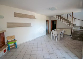 Casa indipendente Strada paradiso, Rivarolo Canavese - foto 11