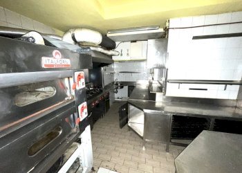 Shop Via Pian Due Torri, Roma - photo 4