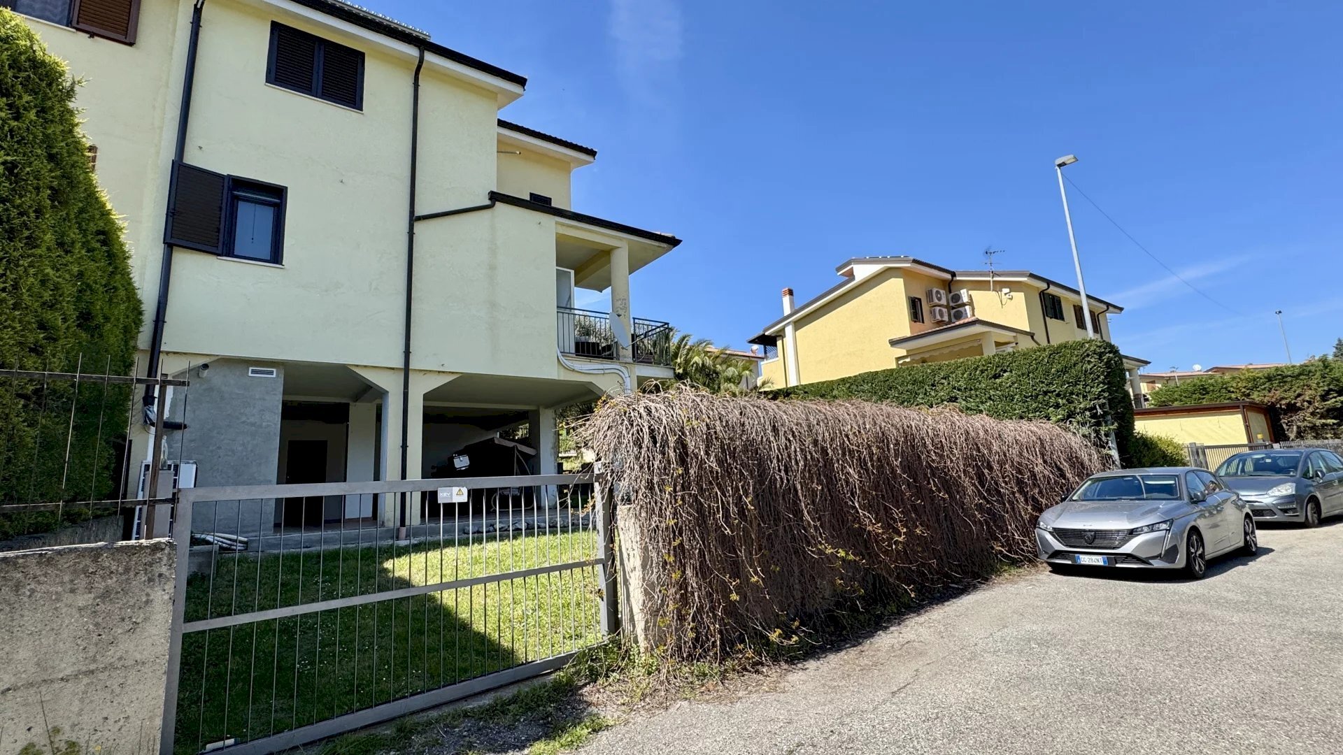 Villa Bifamiliare Via Billie Holiday, Mendicino - foto 1