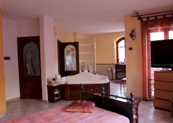 Villa Bifamiliare via curtil, 1, Frassino - foto 55