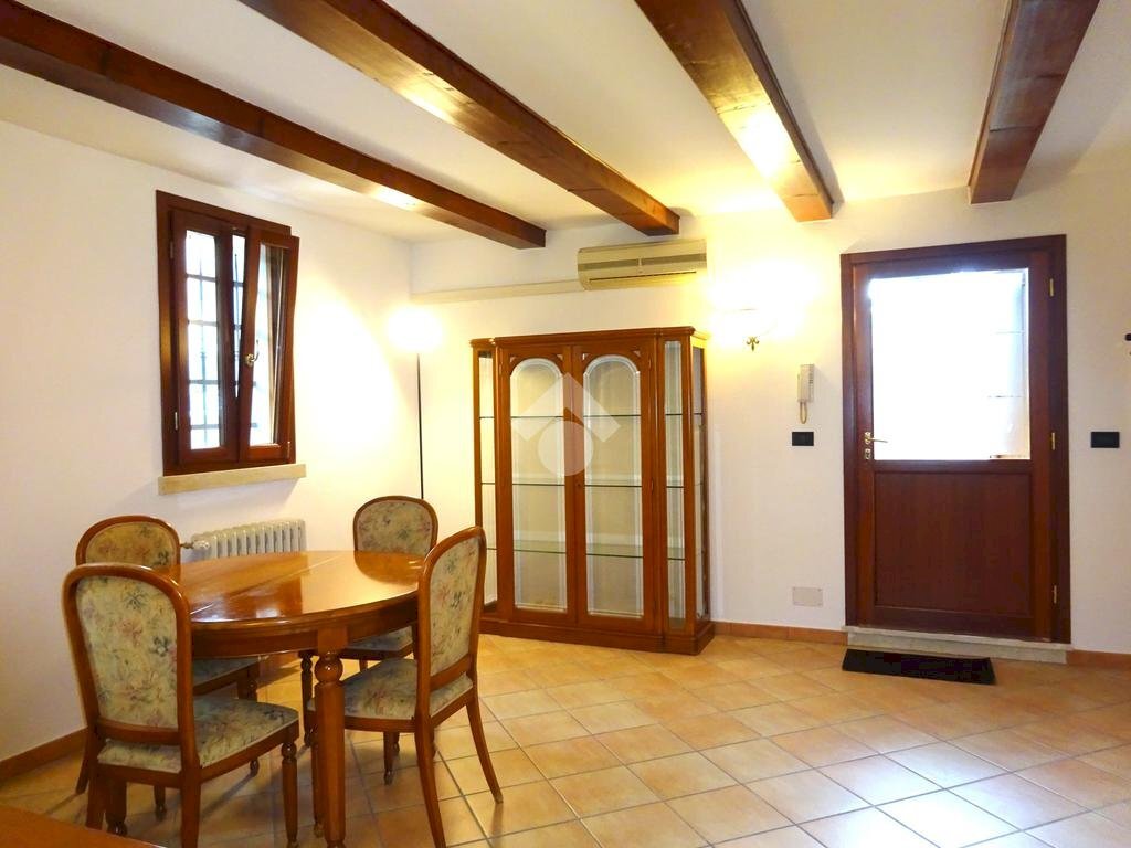 Casa semi indipendente Casa Semindipendente Via Comacchio, Ferrara - foto 1